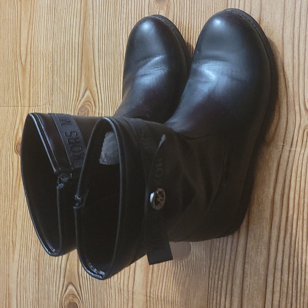Michael Kors Girls Ankle Booties sz 3